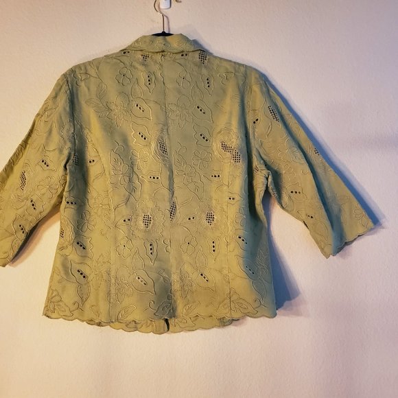 Kial Embroidered Collared Jacket - Picture 14 of 16